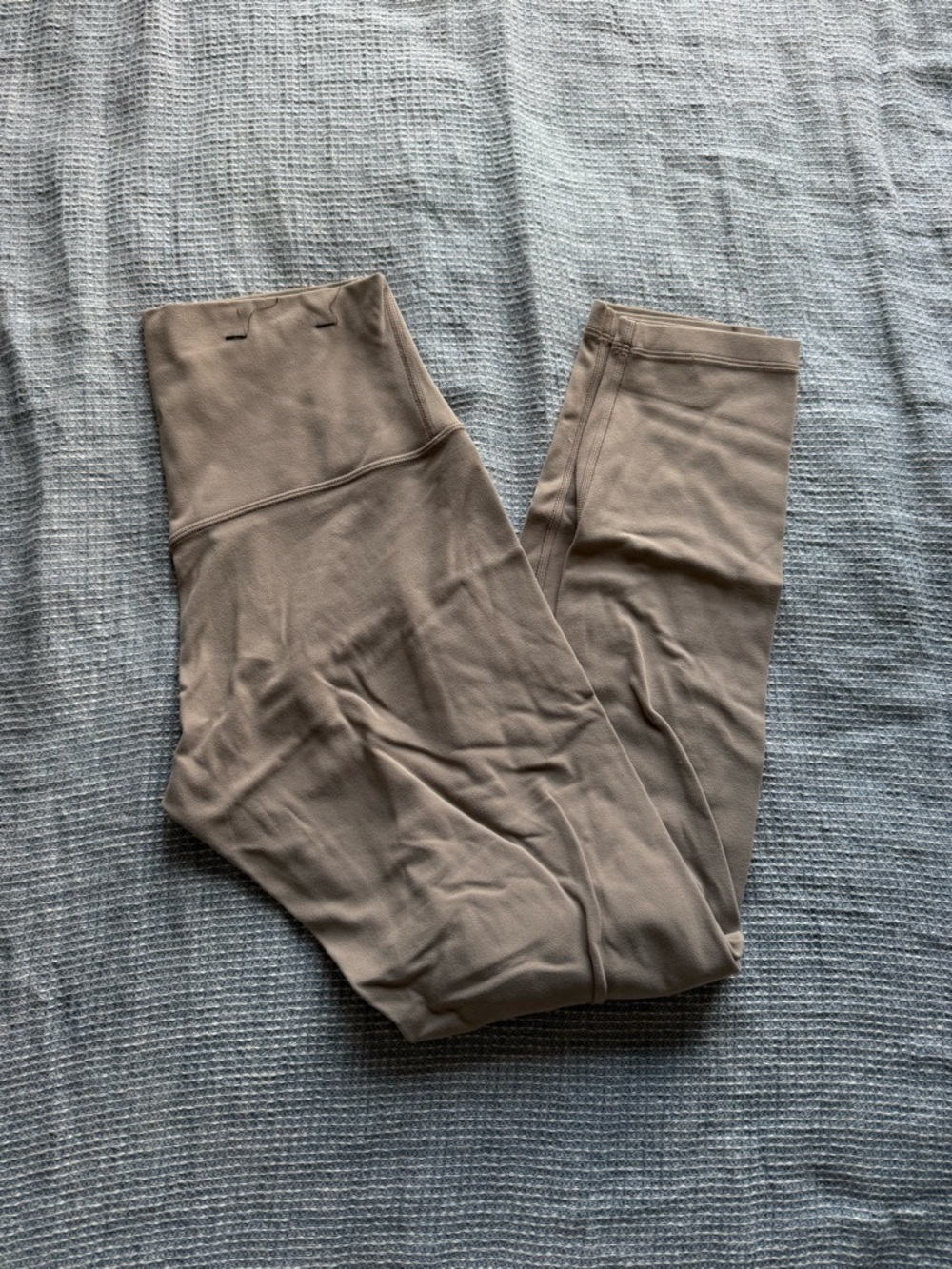 LAST CHANCE! Bundle of 2 Aritzia butter leggings